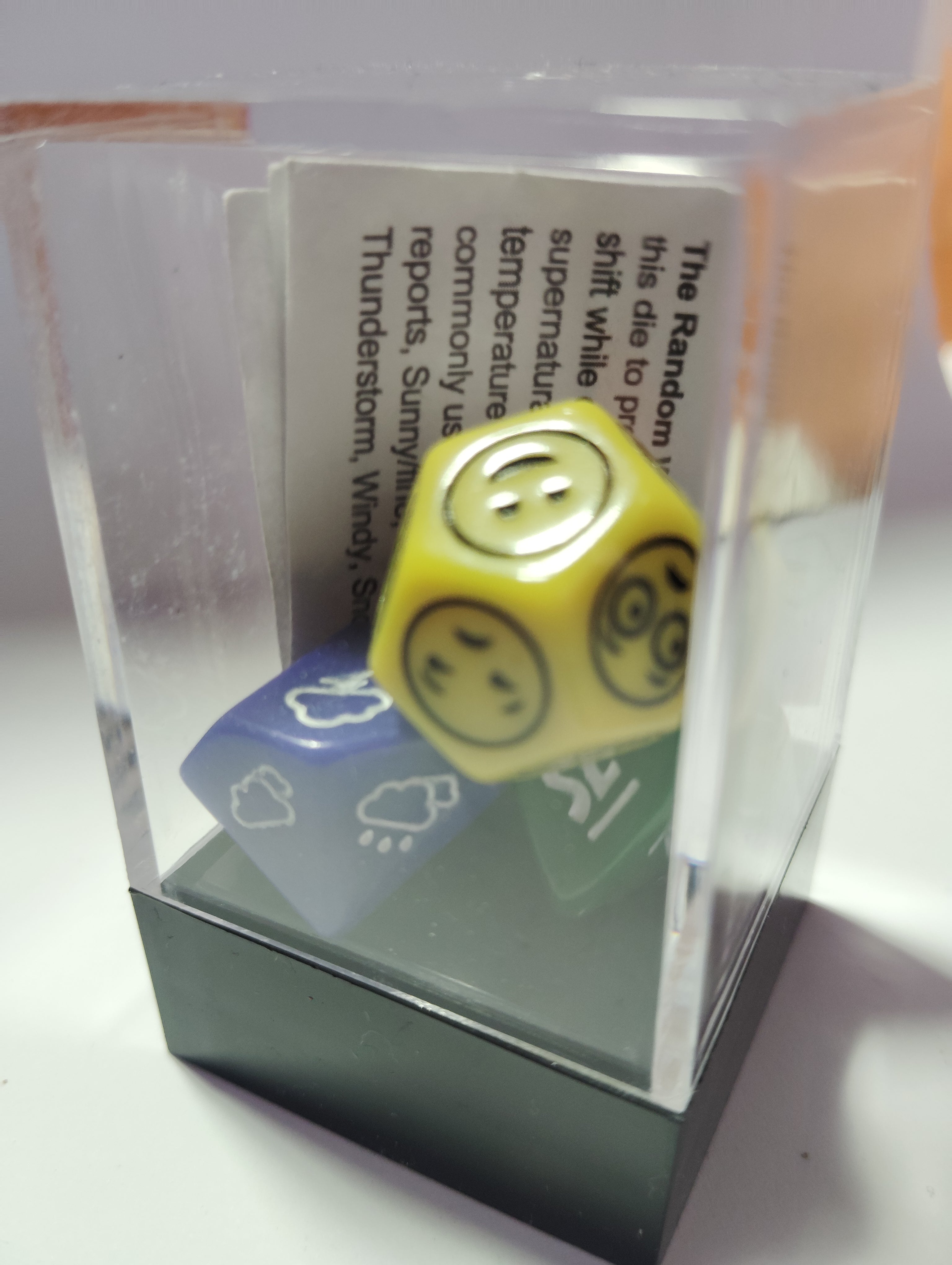3 Sólidos Clima, Emocion y Dirección | Dados para juegos de rol y mesa en PiedraBruja Chile