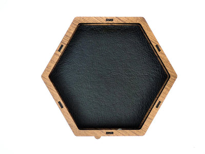 Bandeja para Dados - Madera y Eco Cuero Negro | Dados para juegos de rol y mesa en PiedraBruja Chile