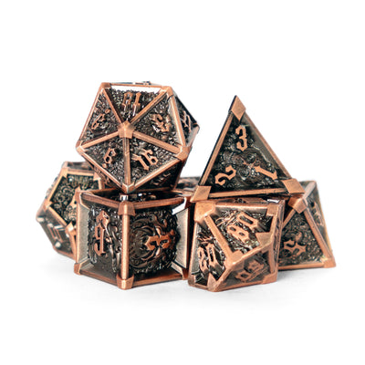 Metálico Cobre Fantasía Negro | Dados para juegos de rol y mesa en PiedraBruja Chile