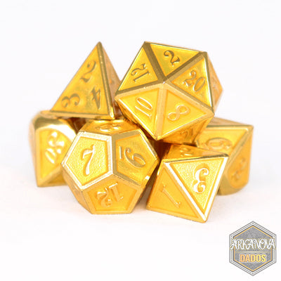 Metálico Esmaltado Amarillo/Dorado | Dados para juegos de rol y mesa en PiedraBruja Chile