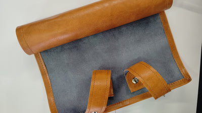 Dice Scroll - Dice Case | Dungeons & Dragons y accesorios D&D en PiedraBruja Chile