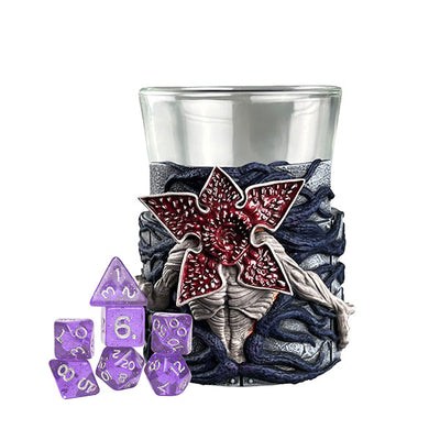 Stranger Things Mini Dice Cups - Blind Box | Dados para juegos de rol y mesa en PiedraBruja Chile