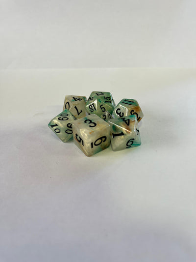 Mágicos - Brote Dorado | Dados para juegos de rol y mesa en PiedraBruja Chile
