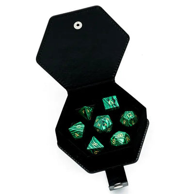 Gema Preciosa - Malaquita | Dados para juegos de rol y mesa en PiedraBruja Chile
